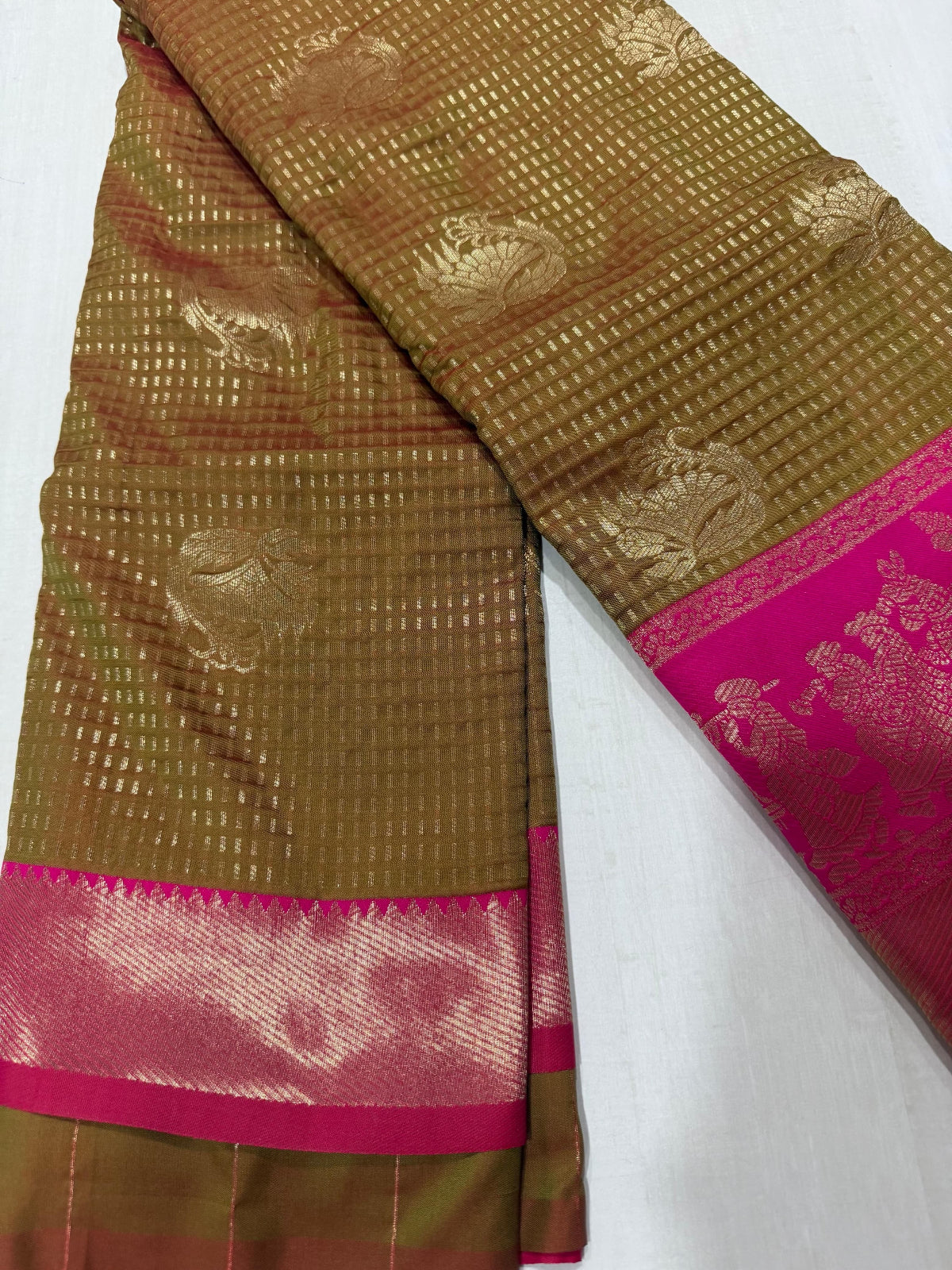 Fuchsia & Teal Heritage Silk Saree with Mythological Border
 - D00034