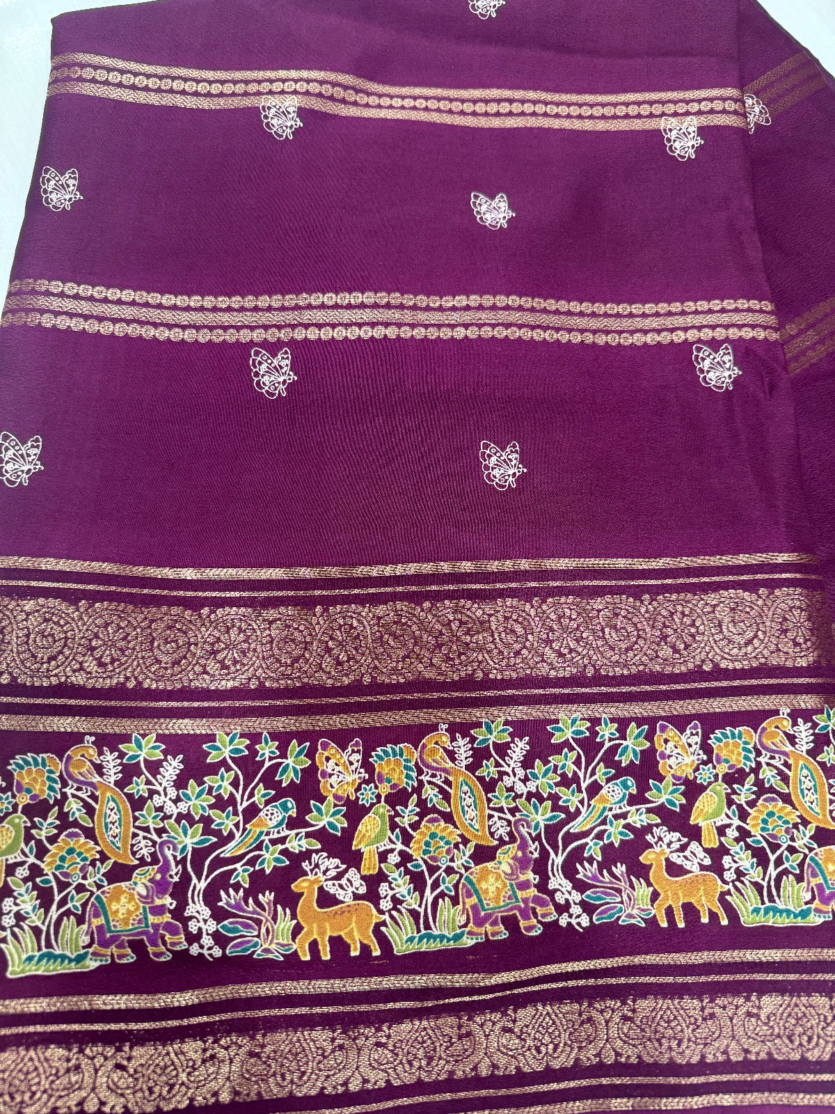 Exquisite Nature-Inspired Soft Silk Saree with Wildlife Border & Butterfly Buttas