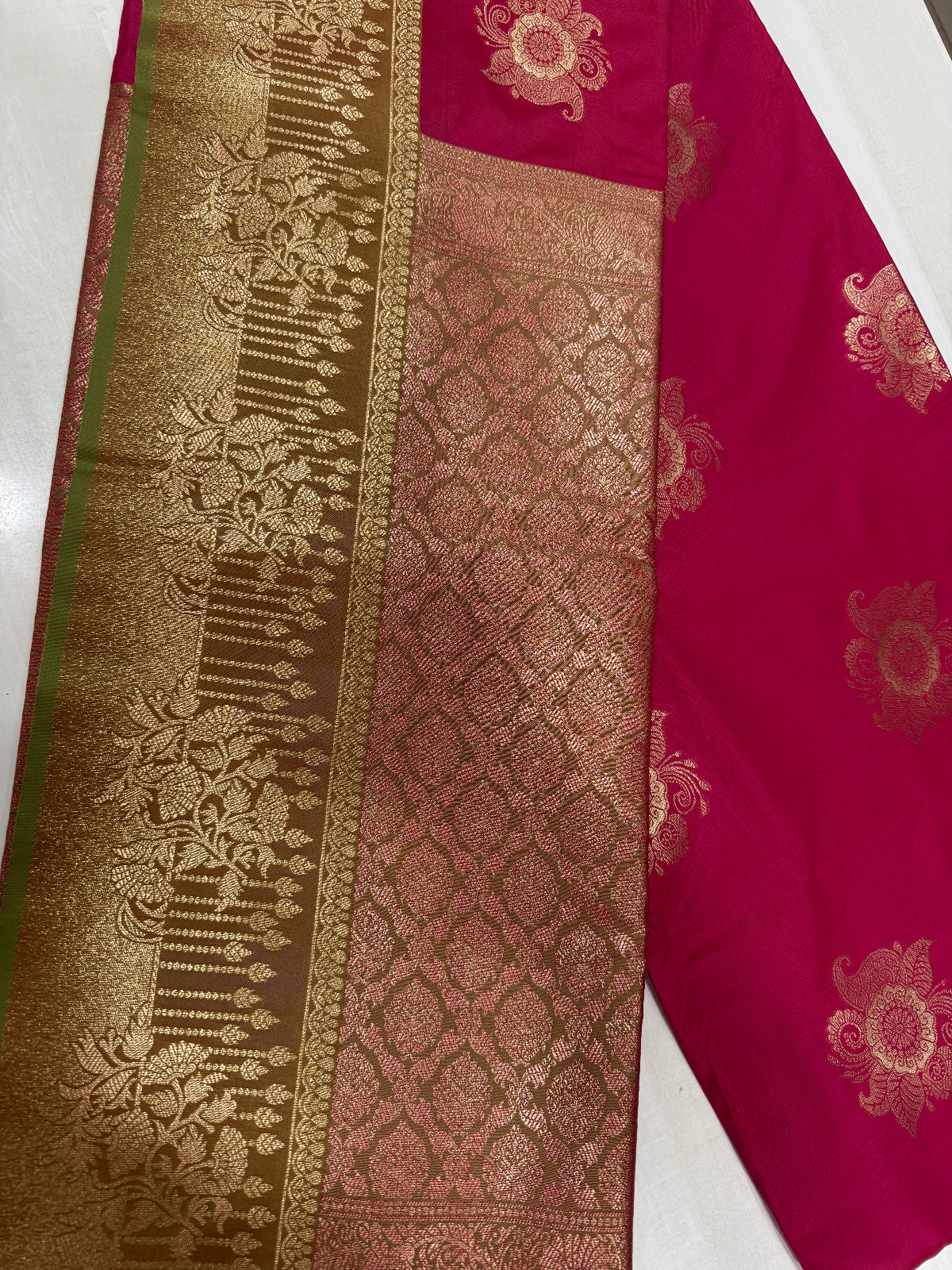 Red and gold border Banarasi Soft Silk Saree - D00033