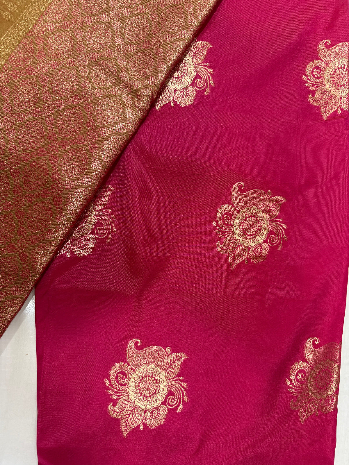 Red and gold border Banarasi Soft Silk Saree - D00033