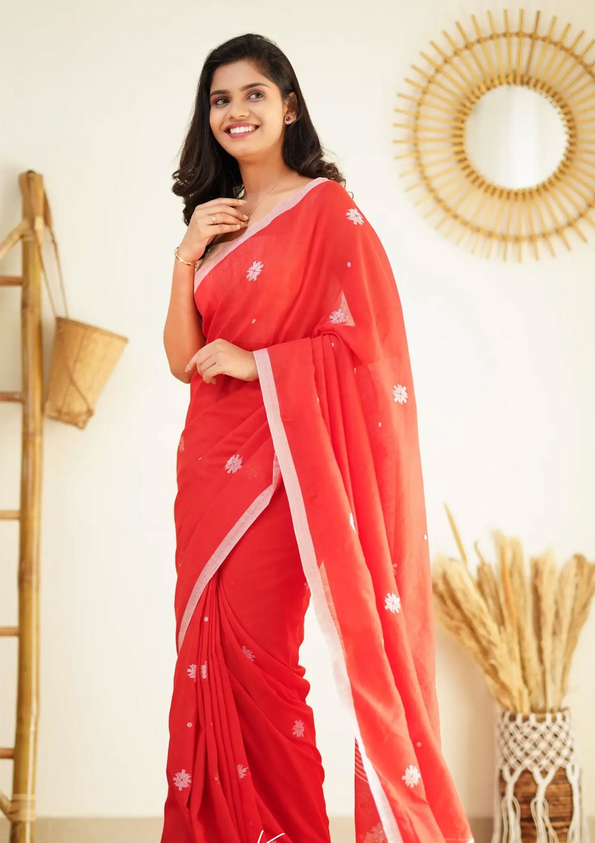 Azhagi - Red Cotton Saree