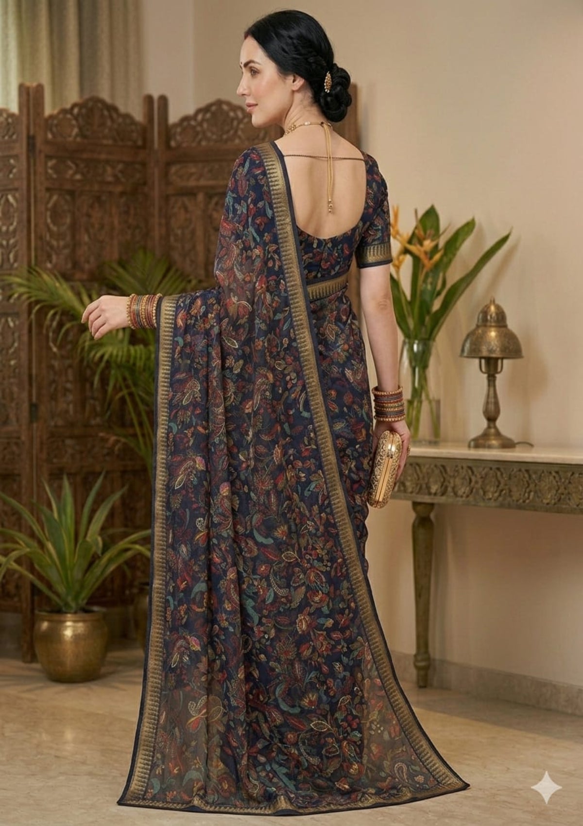 Floral & Paisley Printed Georgette Saree - D00040