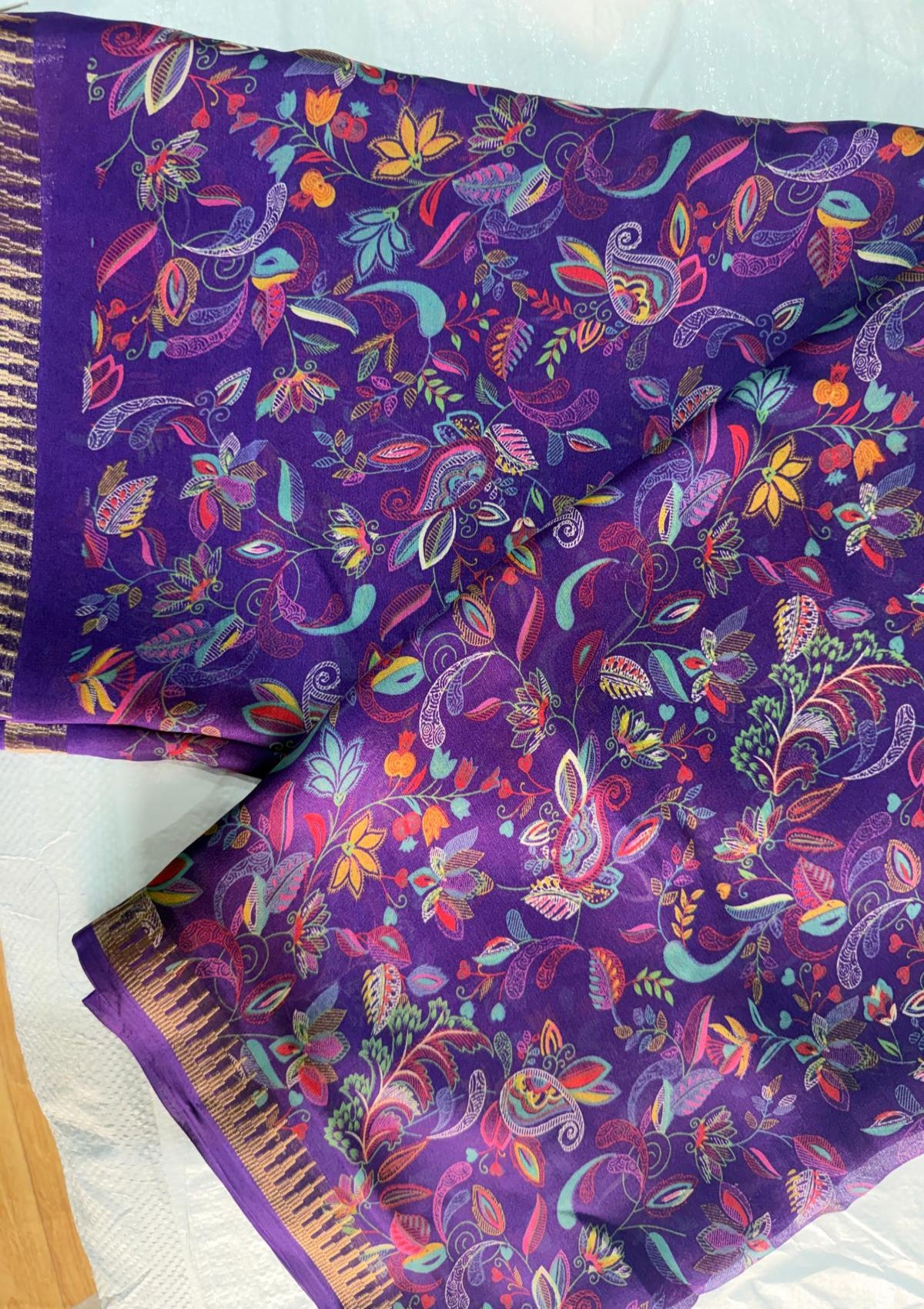 Premium Floral and Paisley Georgette Sarees - D00048